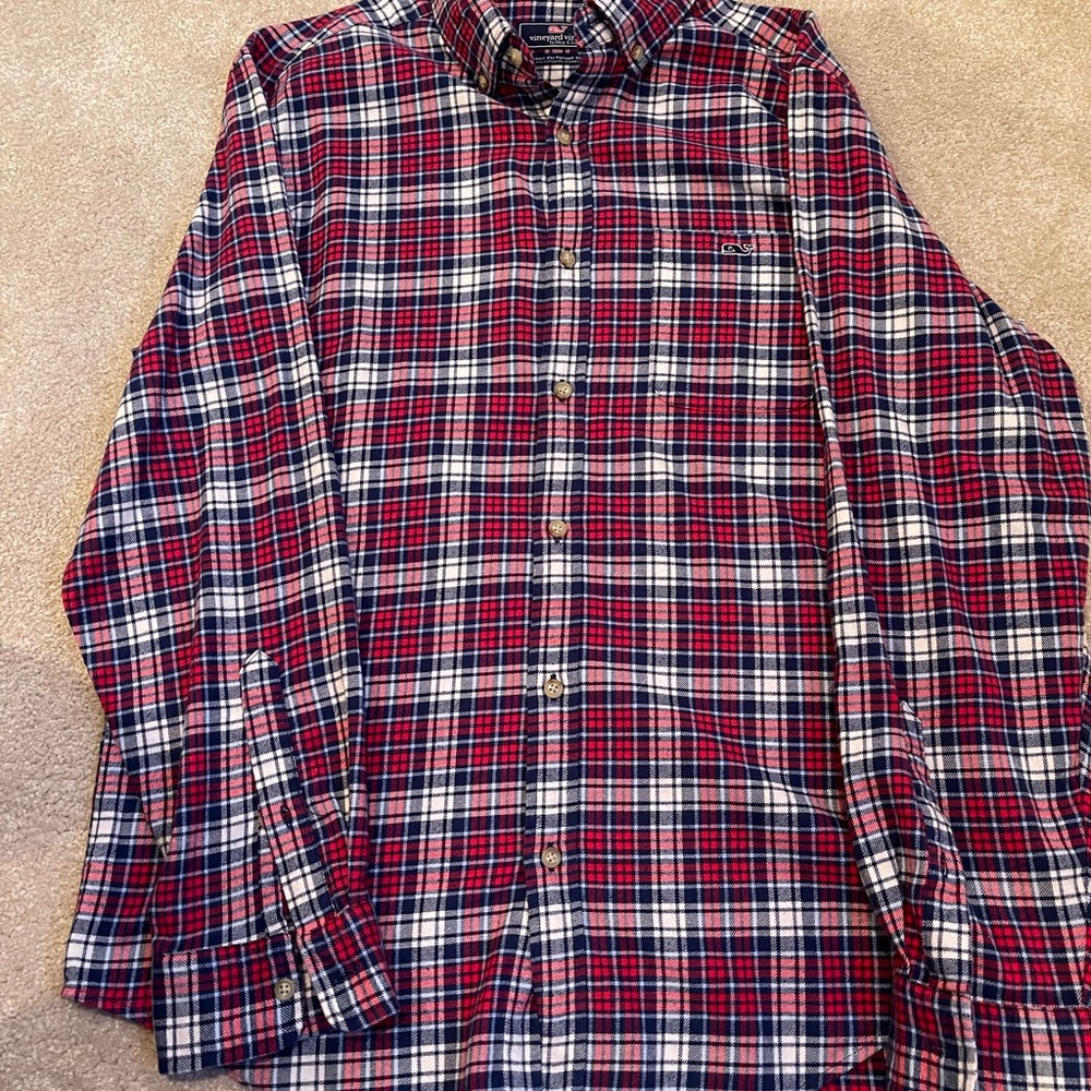Brand vineyard vines, size Large, color Red